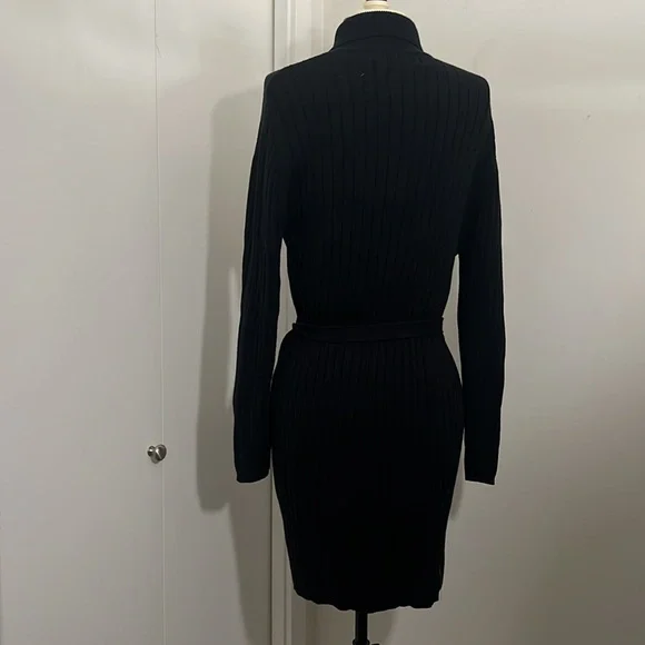 Jessica Robe Sweater with Tie Up and Ribbed Texture - Picture 6 of 10